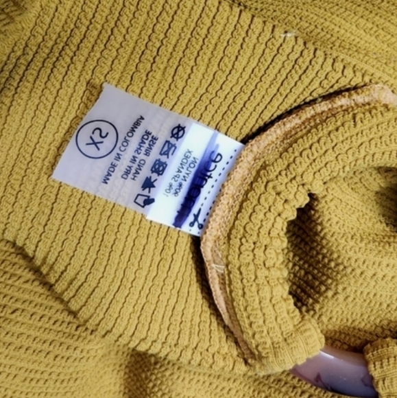 New! Montce Kim Belted One Piece Mari Scrunch Swimsuit - Picture 10 of 11